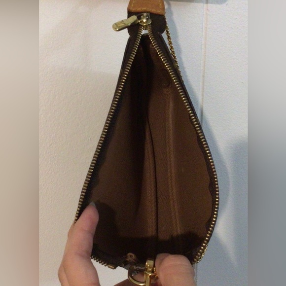 💖RARE💖 Louis Vuitton Vintage Bucket Mini Pochette Pouch - Picture 9 of 9